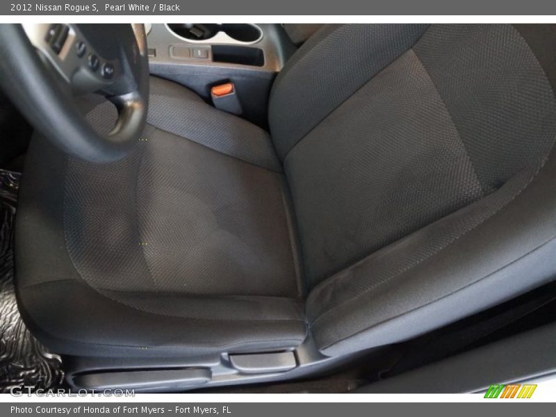 Pearl White / Black 2012 Nissan Rogue S