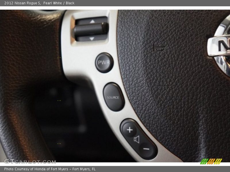Pearl White / Black 2012 Nissan Rogue S