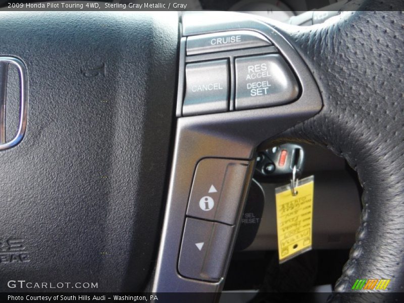 Sterling Gray Metallic / Gray 2009 Honda Pilot Touring 4WD