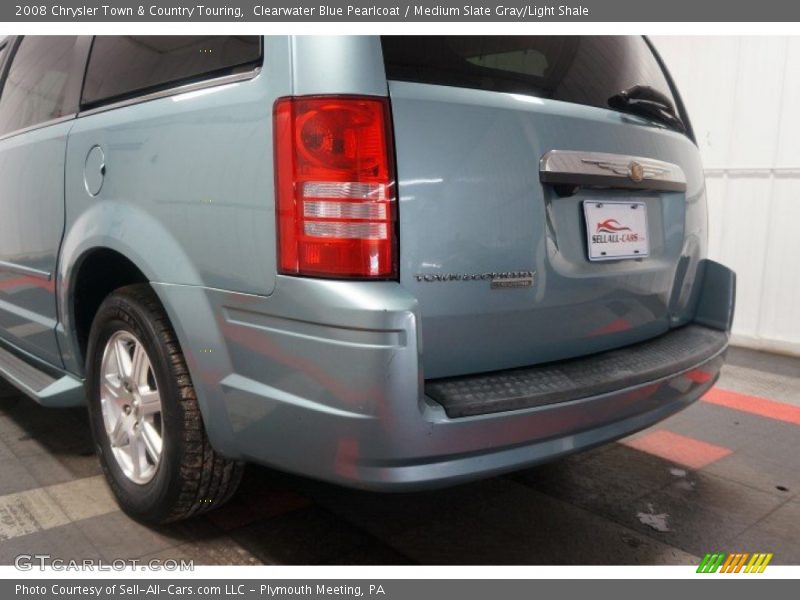 Clearwater Blue Pearlcoat / Medium Slate Gray/Light Shale 2008 Chrysler Town & Country Touring