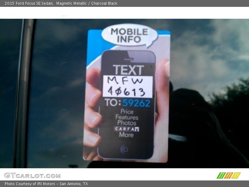 Magnetic Metallic / Charcoal Black 2015 Ford Focus SE Sedan