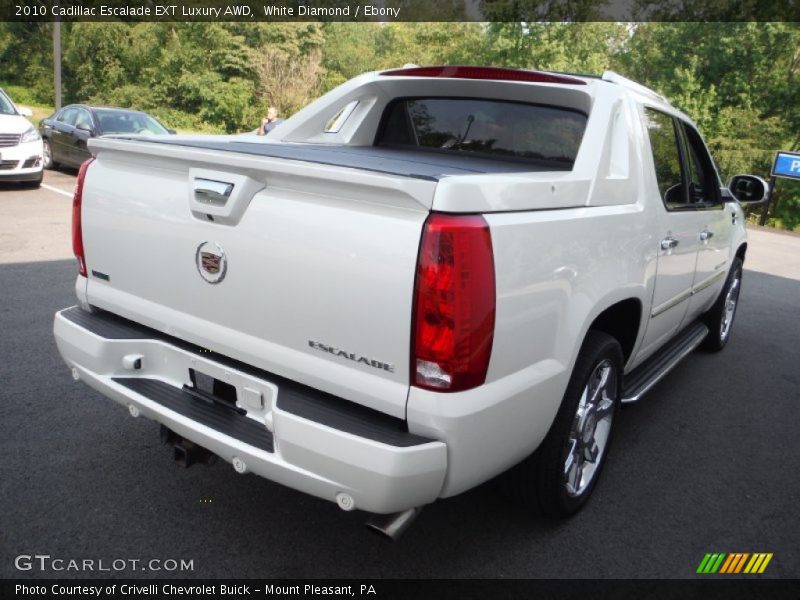 White Diamond / Ebony 2010 Cadillac Escalade EXT Luxury AWD