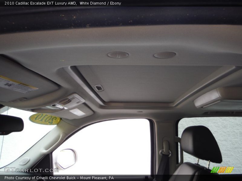 White Diamond / Ebony 2010 Cadillac Escalade EXT Luxury AWD