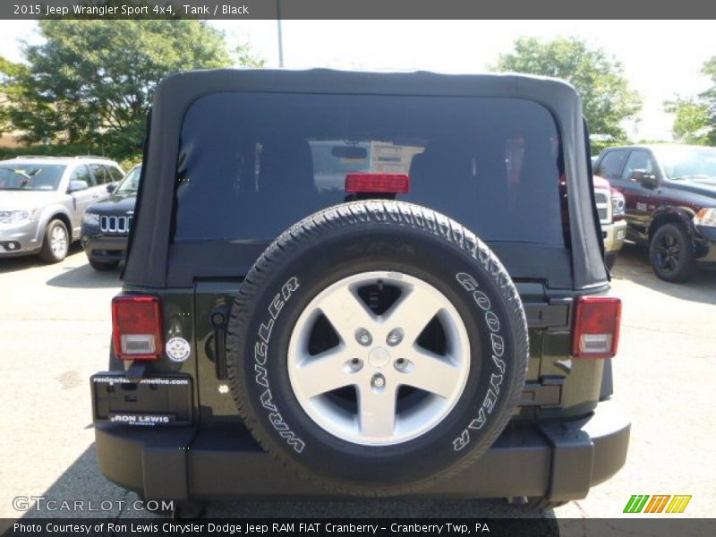 Tank / Black 2015 Jeep Wrangler Sport 4x4