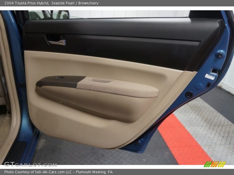 Seaside Pearl / Brown/Ivory 2004 Toyota Prius Hybrid