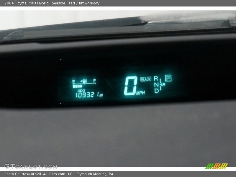 Seaside Pearl / Brown/Ivory 2004 Toyota Prius Hybrid