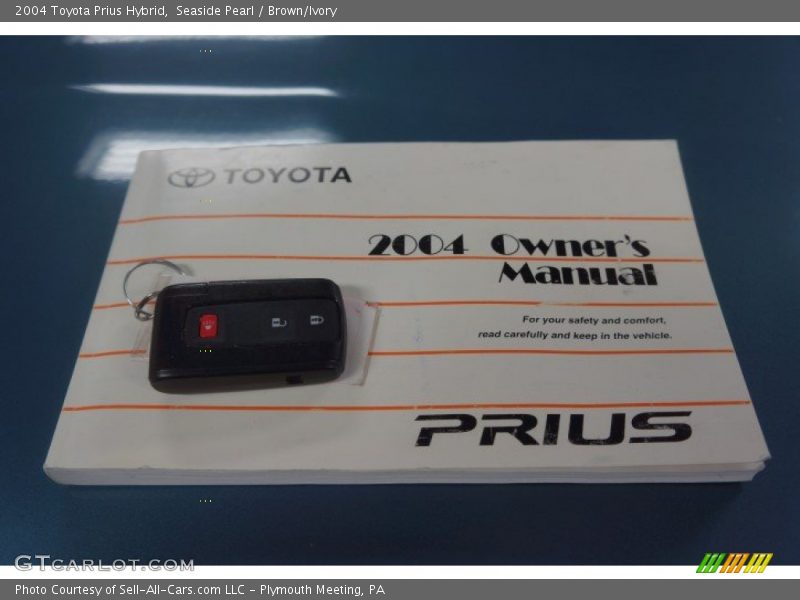 Seaside Pearl / Brown/Ivory 2004 Toyota Prius Hybrid