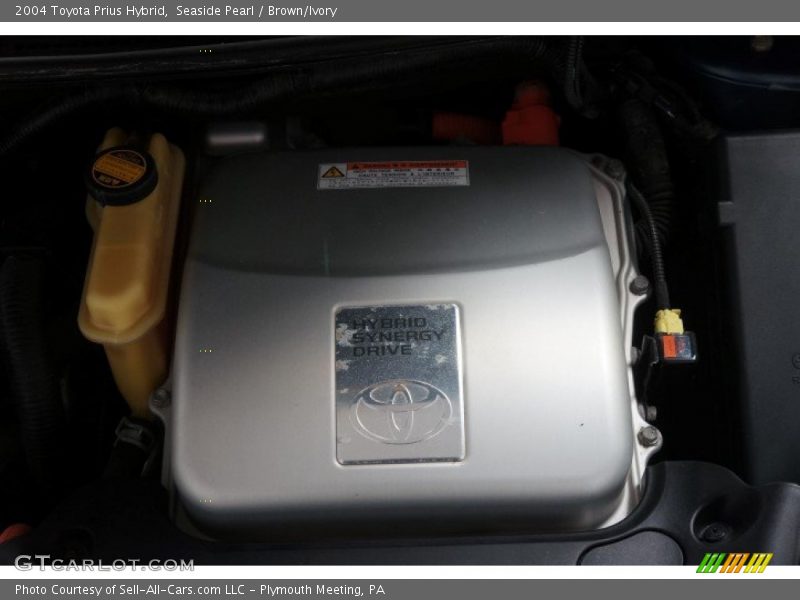 Seaside Pearl / Brown/Ivory 2004 Toyota Prius Hybrid