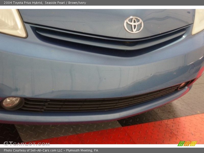 Seaside Pearl / Brown/Ivory 2004 Toyota Prius Hybrid