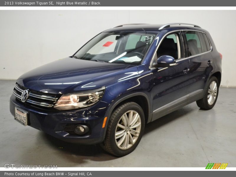 Night Blue Metallic / Black 2013 Volkswagen Tiguan SE