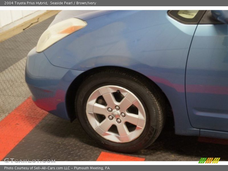 Seaside Pearl / Brown/Ivory 2004 Toyota Prius Hybrid