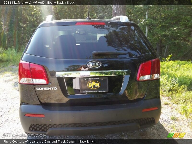 Ebony Black / Black 2011 Kia Sorento LX V6 AWD