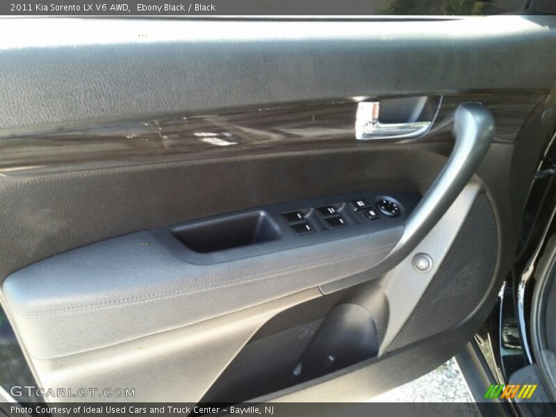 Ebony Black / Black 2011 Kia Sorento LX V6 AWD