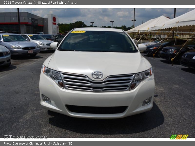 Blizzard Pearl White / Ivory 2011 Toyota Venza I4