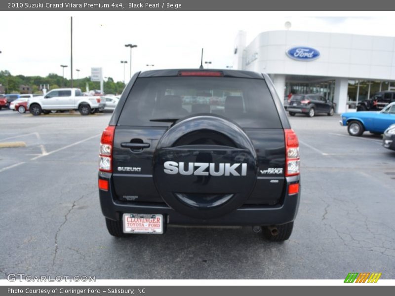 Black Pearl / Beige 2010 Suzuki Grand Vitara Premium 4x4