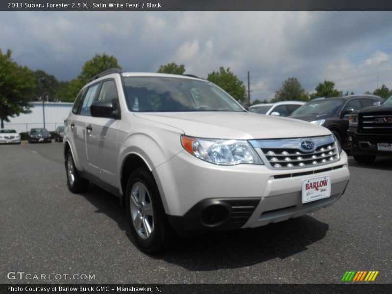 Satin White Pearl / Black 2013 Subaru Forester 2.5 X