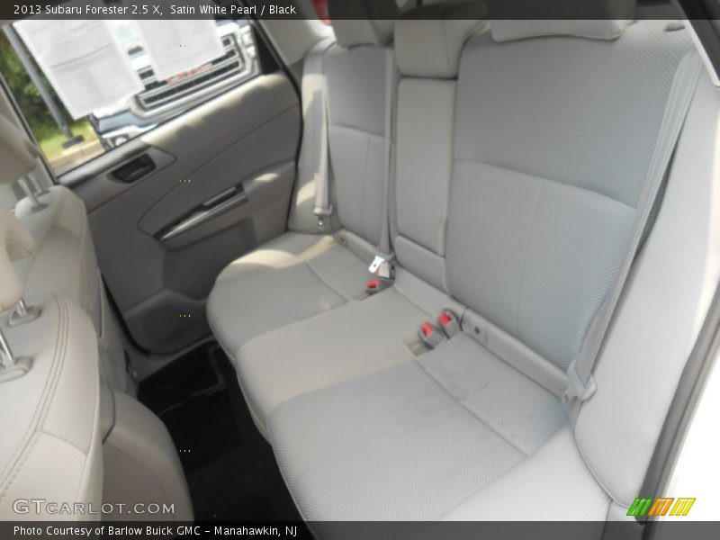 Satin White Pearl / Black 2013 Subaru Forester 2.5 X