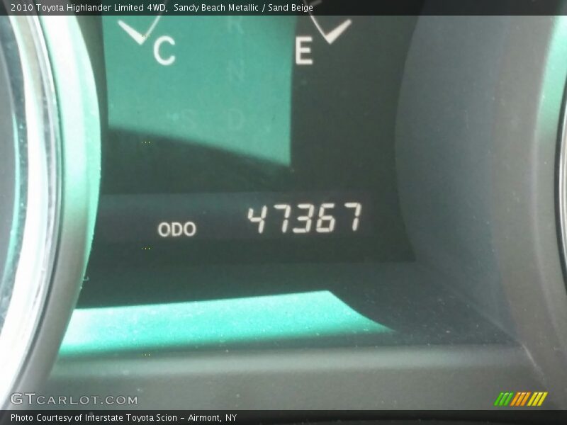 Sandy Beach Metallic / Sand Beige 2010 Toyota Highlander Limited 4WD