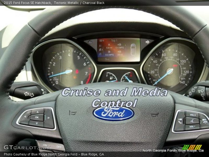 Tectonic Metallic / Charcoal Black 2015 Ford Focus SE Hatchback