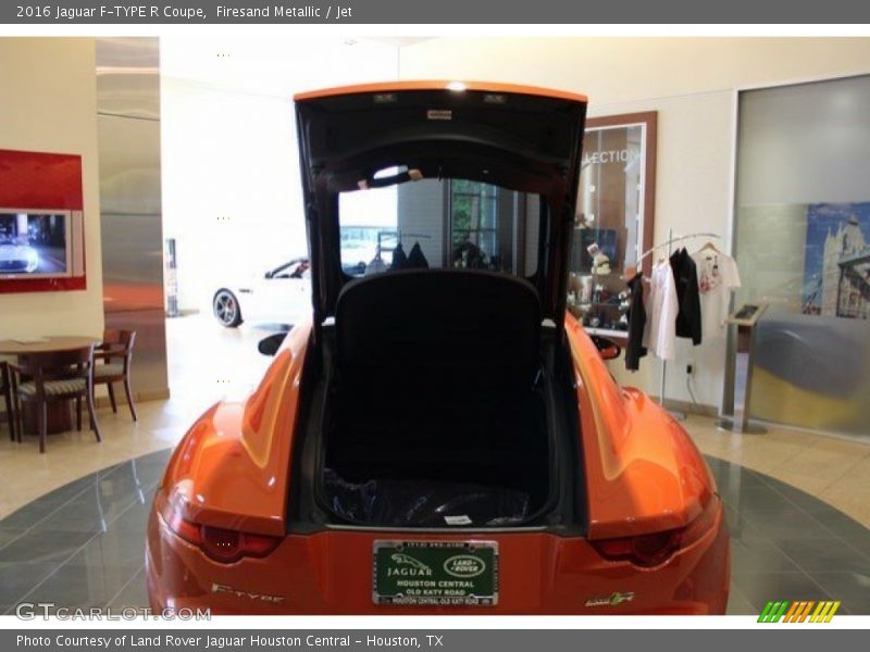 Firesand Metallic / Jet 2016 Jaguar F-TYPE R Coupe