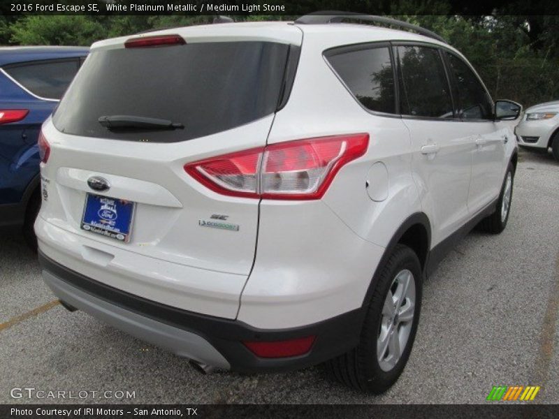White Platinum Metallic / Medium Light Stone 2016 Ford Escape SE