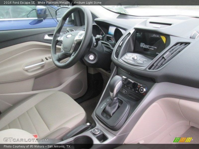 White Platinum Metallic / Medium Light Stone 2016 Ford Escape SE