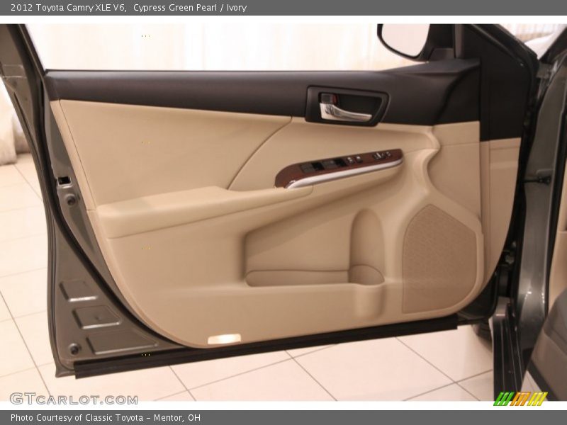 Door Panel of 2012 Camry XLE V6