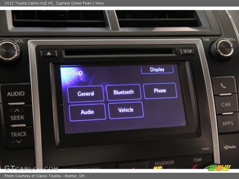 Cypress Green Pearl / Ivory 2012 Toyota Camry XLE V6