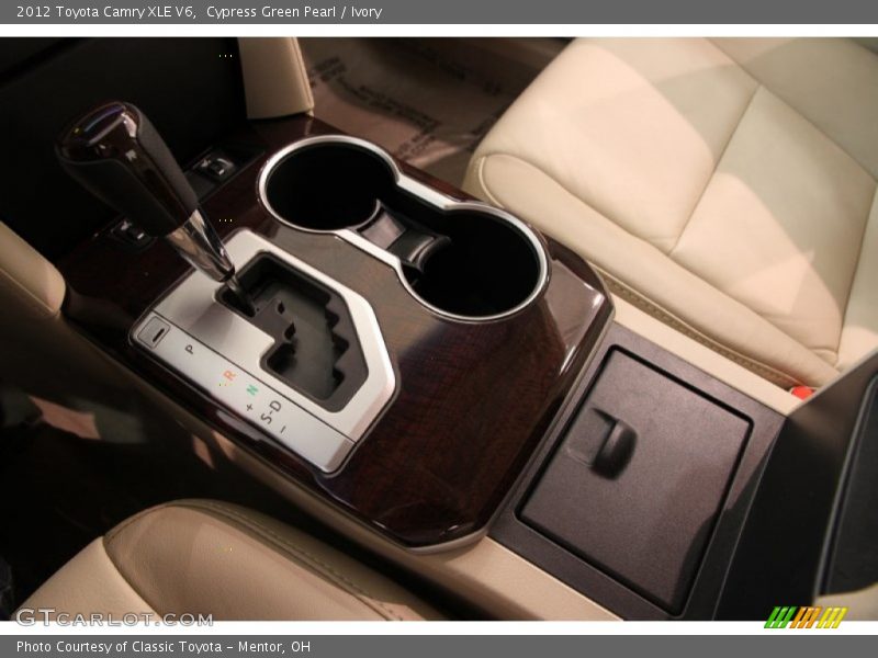 Cypress Green Pearl / Ivory 2012 Toyota Camry XLE V6