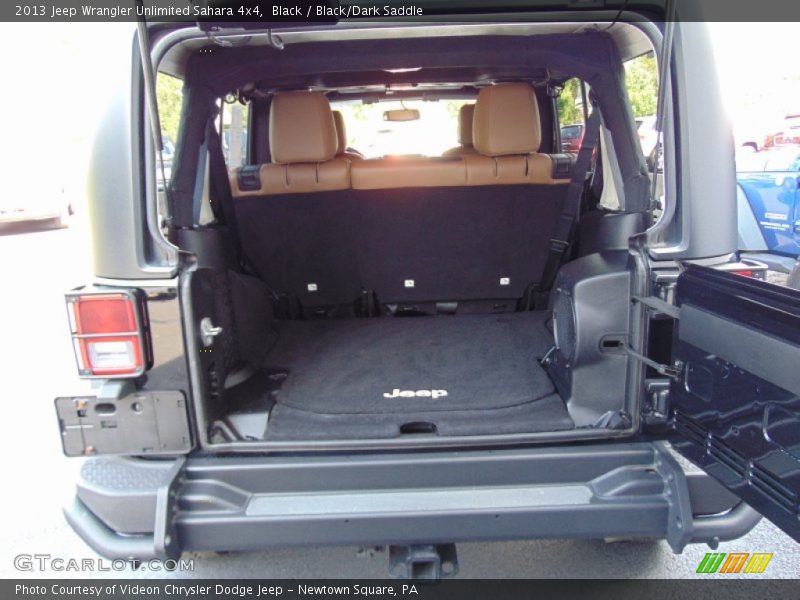 Black / Black/Dark Saddle 2013 Jeep Wrangler Unlimited Sahara 4x4