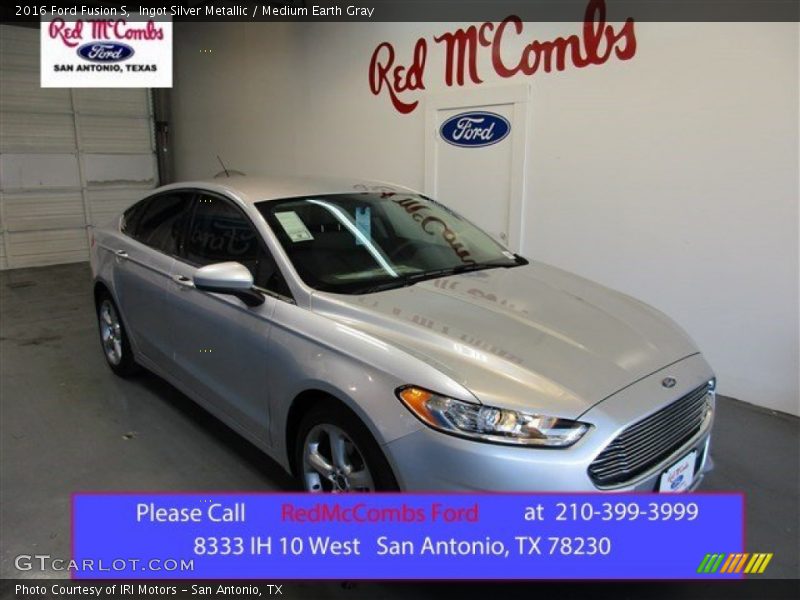 Ingot Silver Metallic / Medium Earth Gray 2016 Ford Fusion S