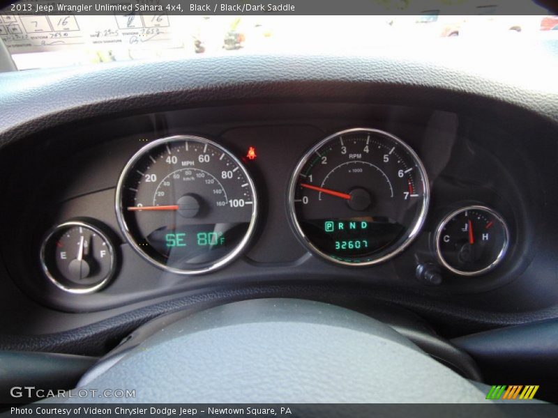 Black / Black/Dark Saddle 2013 Jeep Wrangler Unlimited Sahara 4x4