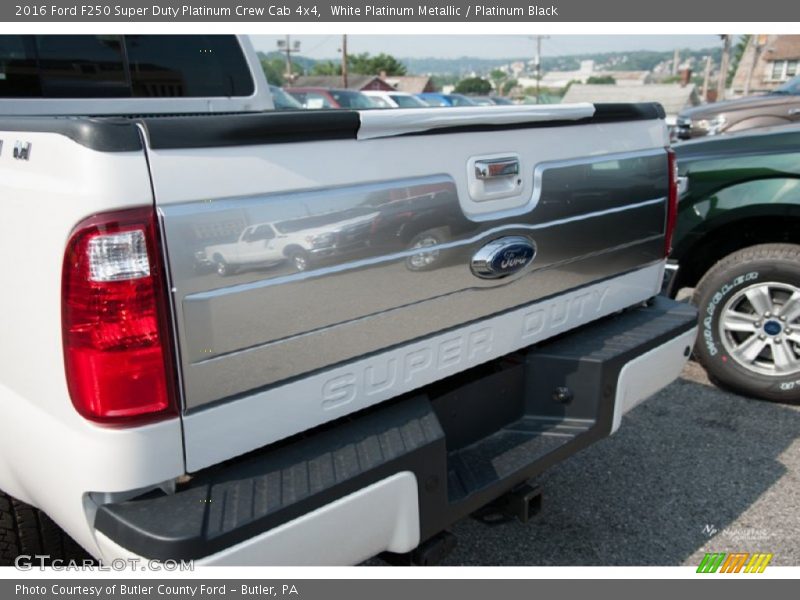 White Platinum Metallic / Platinum Black 2016 Ford F250 Super Duty Platinum Crew Cab 4x4
