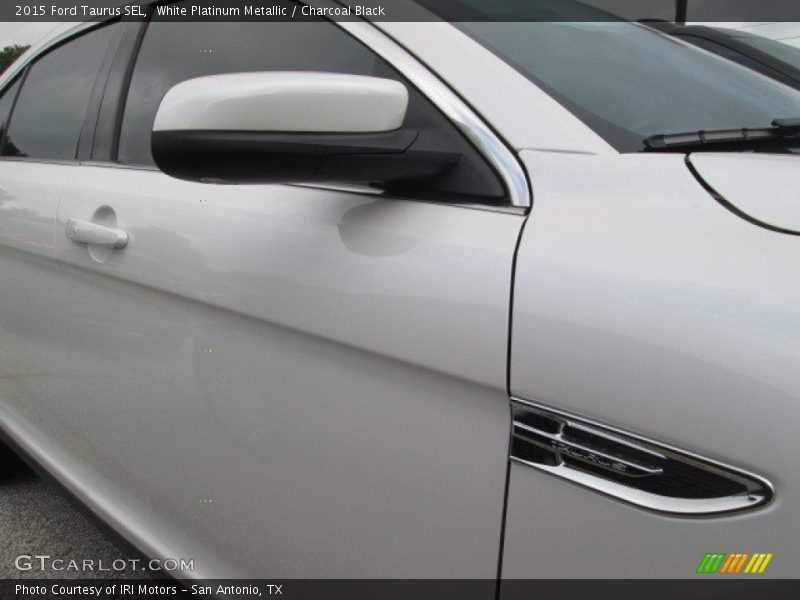 White Platinum Metallic / Charcoal Black 2015 Ford Taurus SEL