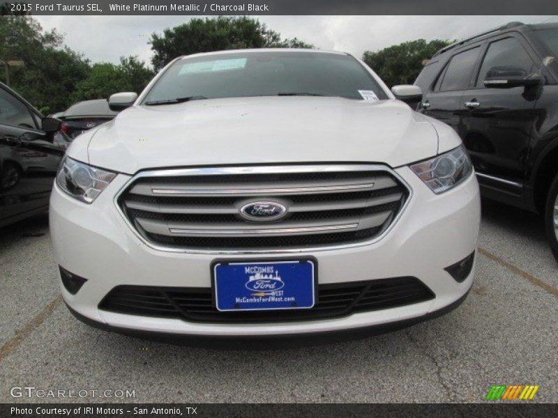 White Platinum Metallic / Charcoal Black 2015 Ford Taurus SEL