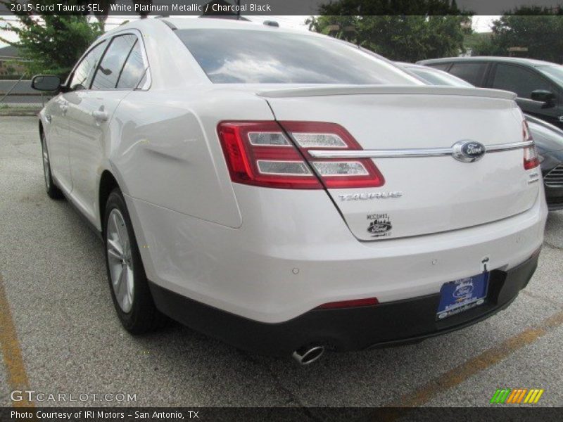 White Platinum Metallic / Charcoal Black 2015 Ford Taurus SEL