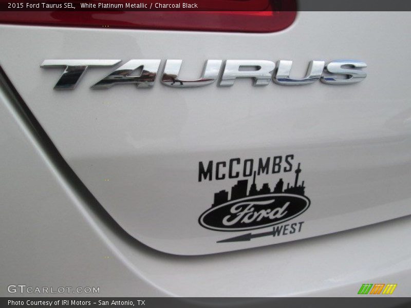 White Platinum Metallic / Charcoal Black 2015 Ford Taurus SEL