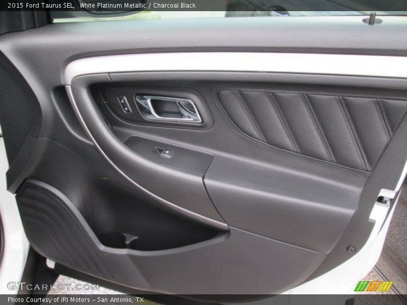 White Platinum Metallic / Charcoal Black 2015 Ford Taurus SEL