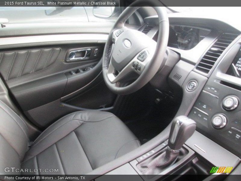 White Platinum Metallic / Charcoal Black 2015 Ford Taurus SEL