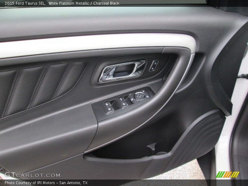 White Platinum Metallic / Charcoal Black 2015 Ford Taurus SEL