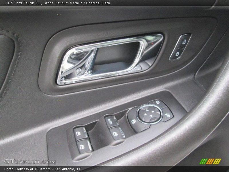 White Platinum Metallic / Charcoal Black 2015 Ford Taurus SEL