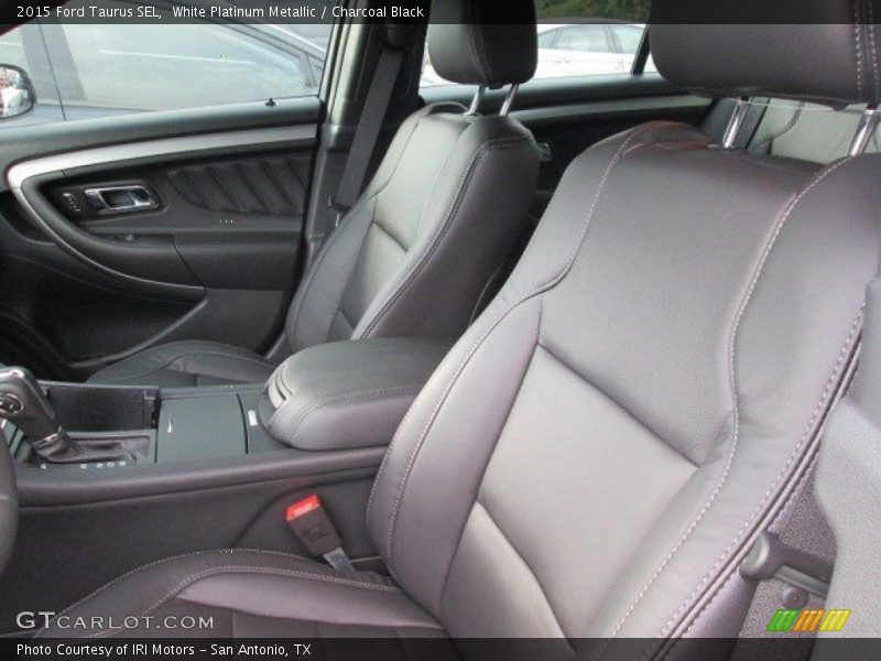 White Platinum Metallic / Charcoal Black 2015 Ford Taurus SEL