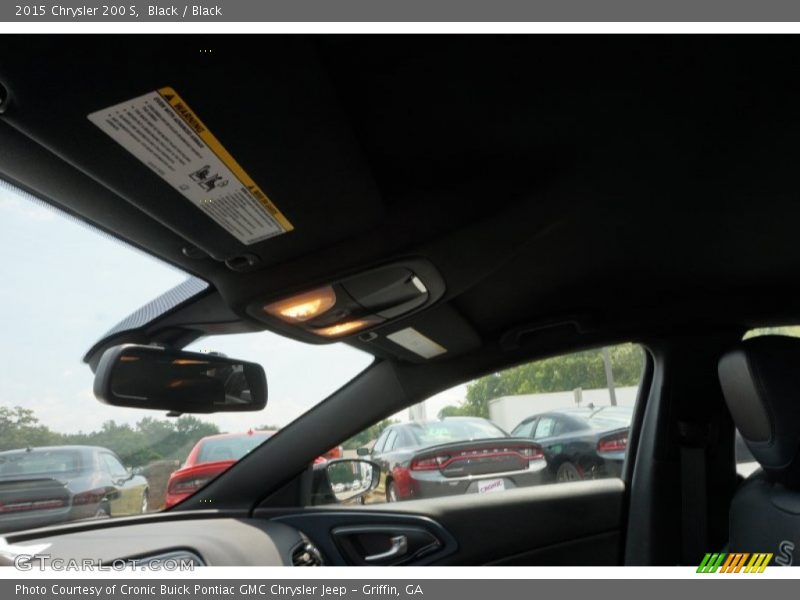 Black / Black 2015 Chrysler 200 S