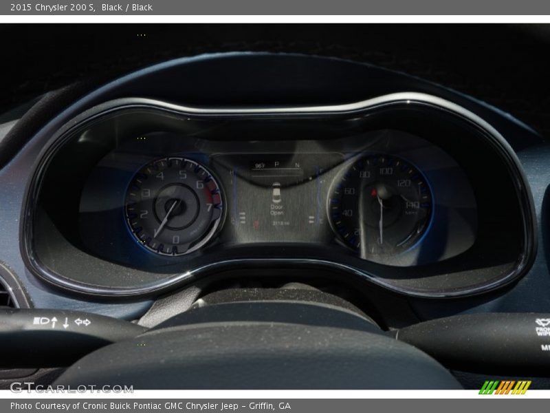 Black / Black 2015 Chrysler 200 S