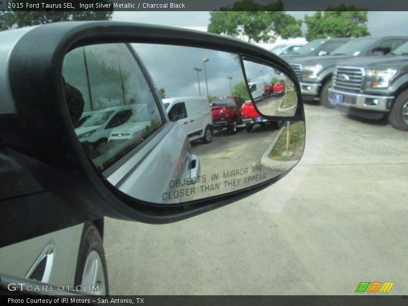 Ingot Silver Metallic / Charcoal Black 2015 Ford Taurus SEL