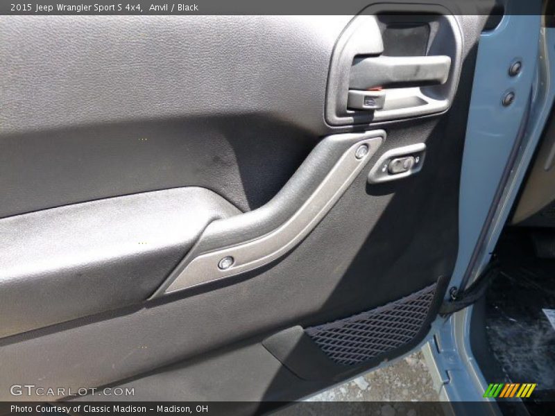 Anvil / Black 2015 Jeep Wrangler Sport S 4x4