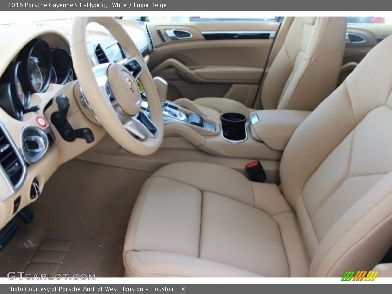 White / Luxor Beige 2016 Porsche Cayenne S E-Hybrid