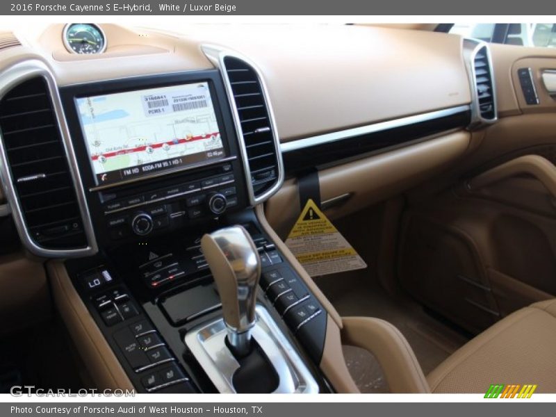 White / Luxor Beige 2016 Porsche Cayenne S E-Hybrid