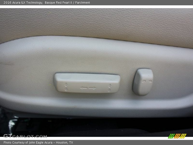 Basque Red Pearl II / Parchment 2016 Acura ILX Technology