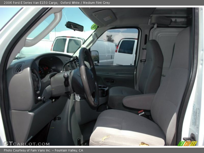 Oxford White / Medium Flint Grey 2006 Ford E Series Van E150 Cargo